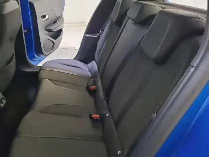 Photo 11 Peugeot 208  PureTech 100 S&S EAT8