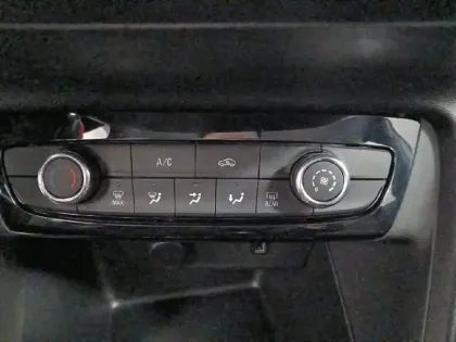 Photo 14 Opel Corsa  1.2 75 ch BVM5