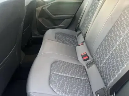 Photo 33 Audi A1  Sportback 30 TFSI 116 ch S tronic 7