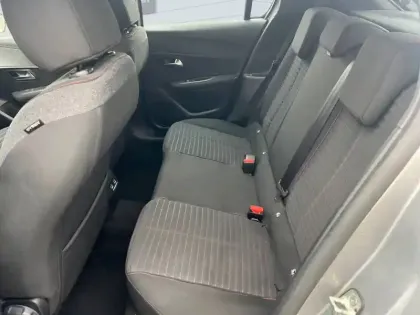 Photo 9 Peugeot 208  PureTech 100 S&S EAT8