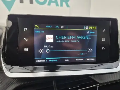 Photo 15 Peugeot 2008  Electrique 136 ch