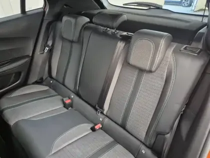 Photo 9 Peugeot 2008  Electrique 136 ch