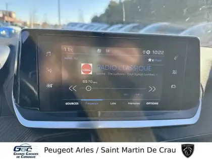 Photo 12 Peugeot 2008  PureTech 100 S&S BVM6