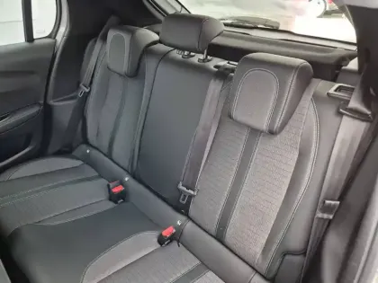 Photo 9 Peugeot 208  Electrique 50 kWh 136ch