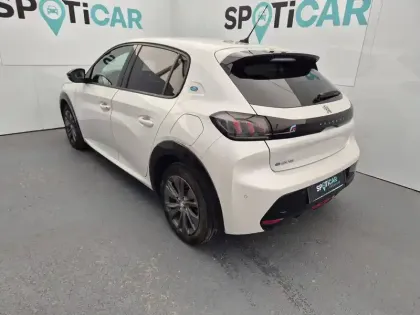 Photo 6 Peugeot 208  Electrique 50 kWh 136ch