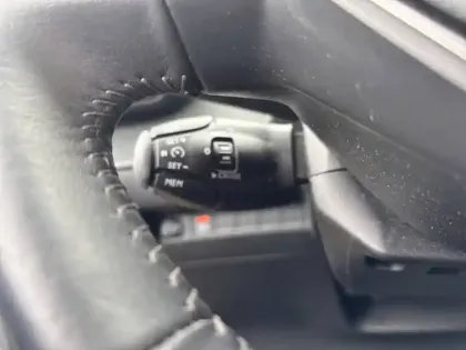 Photo 14 Peugeot 208  Electrique 50 kWh 136ch