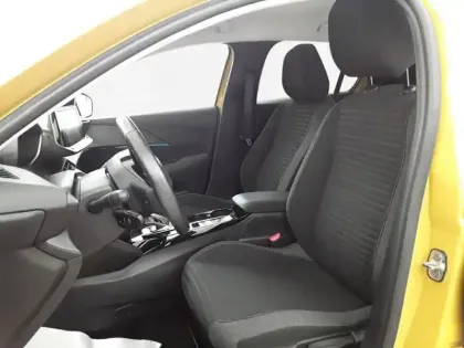 Photo 30 Peugeot 208  Electrique 50 kWh 136ch