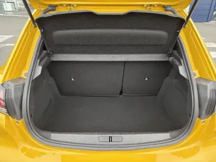 Photo 5 Peugeot 208  Electrique 50 kWh 136ch