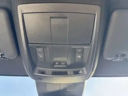 Photo 44 Peugeot 3008  Hybrid 136 e-DCS6