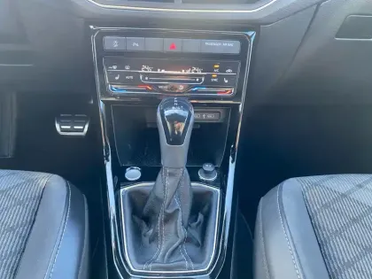 Photo 12 Volkswagen T-cross  1.0 TSI 116 Start/Stop DSG7