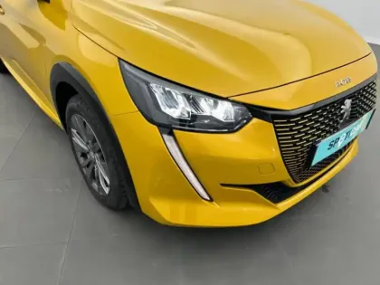 Photo 15 Peugeot 208  Electrique 50 kWh 136ch