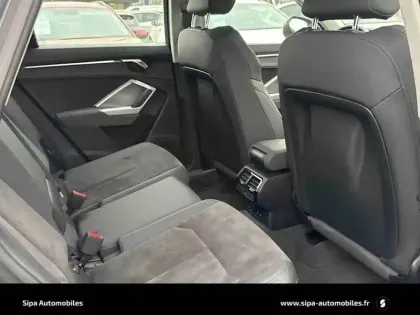 Photo 36 Audi Q3  35 TDI 150 ch S tronic 7