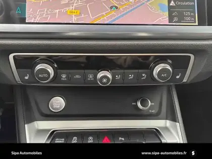 Photo 18 Audi Q3  35 TDI 150 ch S tronic 7