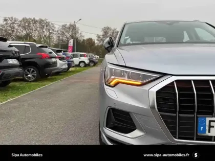 Photo 34 Audi Q3  35 TDI 150 ch S tronic 7