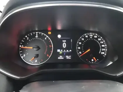 Photo 8 Renault Clio  Blue dCi 85