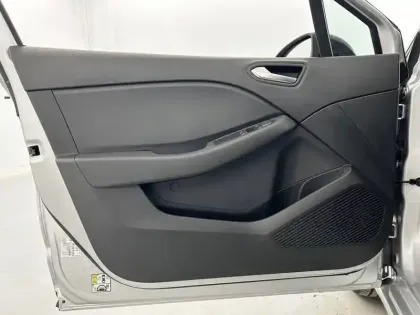 Photo 10 Renault Clio  TCe 90