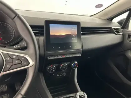 Photo 11 Renault Clio  TCe 90