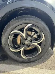 Photo 8 Alfa Romeo Junior  1.2 Ibrida 145 ch eDCT6