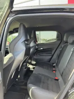 Photo 16 Alfa Romeo Junior  1.2 Ibrida 145 ch eDCT6