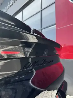 Photo 6 Alfa Romeo Junior  1.2 Ibrida 145 ch eDCT6