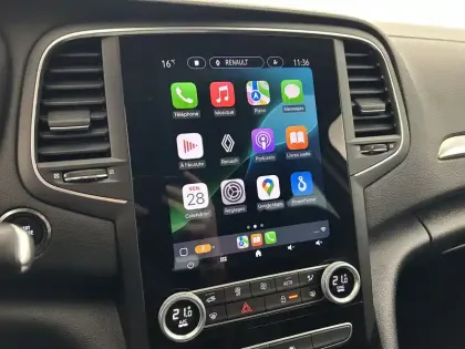 Photo 24 Renault Megane  IV Estate Blue dCi 115 EDC