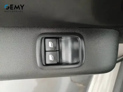 Photo 11 Citroën C3  PureTech 83 S&S BVM5