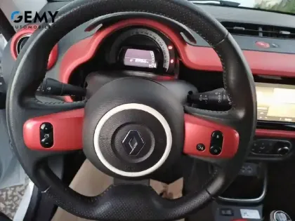 Photo 14 Renault Twingo  III TCe 95