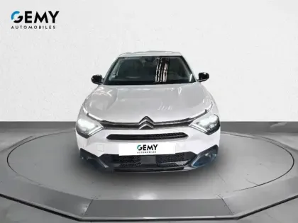 Photo 20 Citroën C4 e- 136 ch Automatique