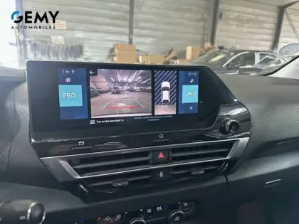 Photo 36 Citroën C4 e- 136 ch Automatique