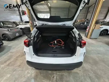 Photo 5 Citroën C4 e- 136 ch Automatique