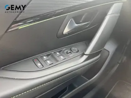 Photo 20 Peugeot 208  Electrique 50 kWh 136ch