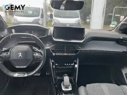 Photo 7 Peugeot 208  Electrique 50 kWh 136ch