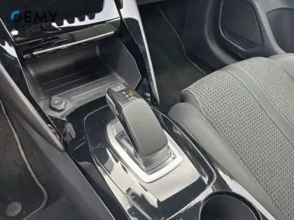 Photo 19 Peugeot 208  Electrique 50 kWh 136ch