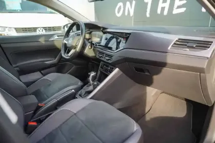 Photo 10 Volkswagen Polo  1.0 TSI 110 S&S DSG7