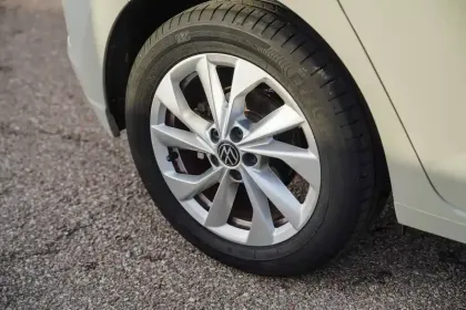 Photo 9 Volkswagen Polo  1.0 TSI 110 S&S DSG7