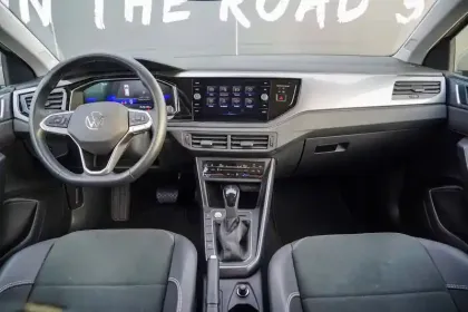 Photo 20 Volkswagen Polo  1.0 TSI 110 S&S DSG7