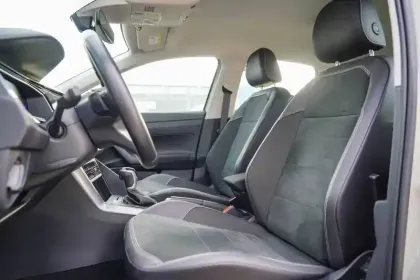 Photo 17 Volkswagen Polo  1.0 TSI 110 S&S DSG7