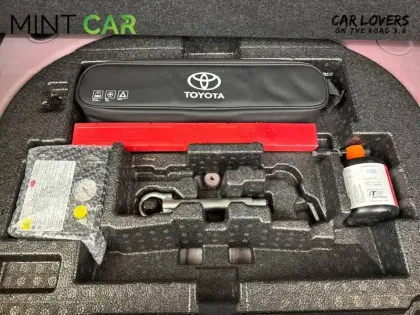 Photo 23 Toyota Corolla  Hybride 122h