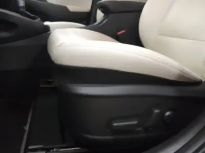 Photo 32 Hyundai Kona  Hybrid 141