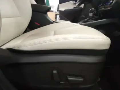 Photo 33 Hyundai Kona  Hybrid 141