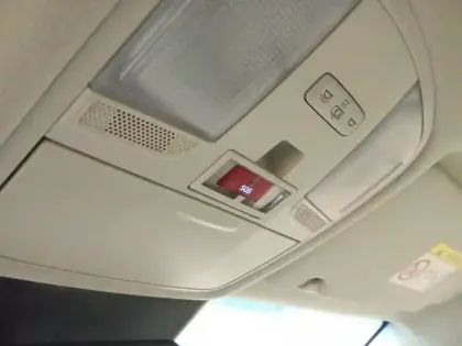 Photo 27 Hyundai Kona  Hybrid 141