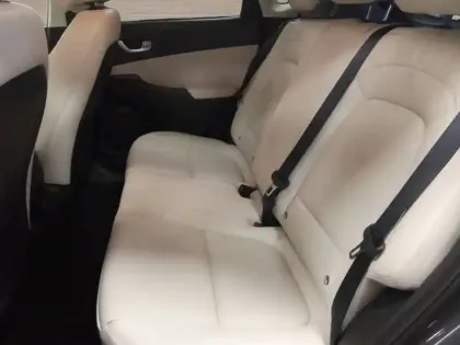 Photo 13 Hyundai Kona  Hybrid 141