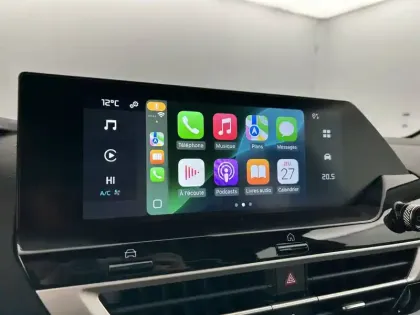 Photo 37 Citroën C4  Hybride 136 e-DCS6