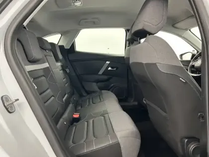 Photo 28 Citroën C4  Hybride 136 e-DCS6