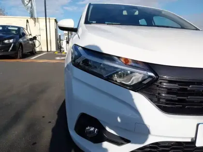 Photo 19 Dacia Sandero  ECO-G 100 - 22