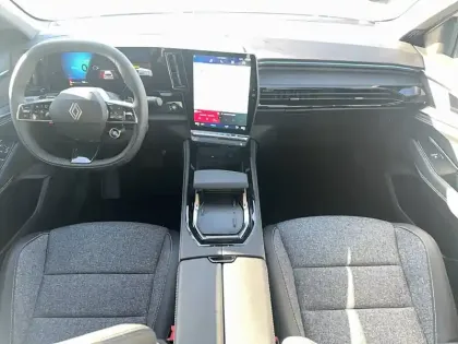 Photo 7 Renault Rafale  E-Tech full hybrid 200ch