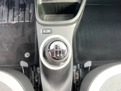 Photo 11 Renault Twingo  III SCe 65