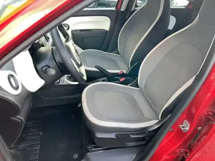 Photo 8 Renault Twingo  III SCe 65