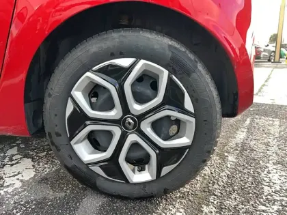 Photo 16 Renault Twingo  III SCe 65