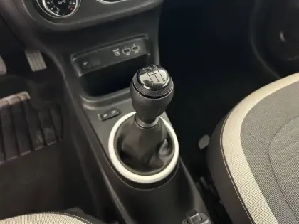 Photo 42 Renault Twingo  III SCe 65